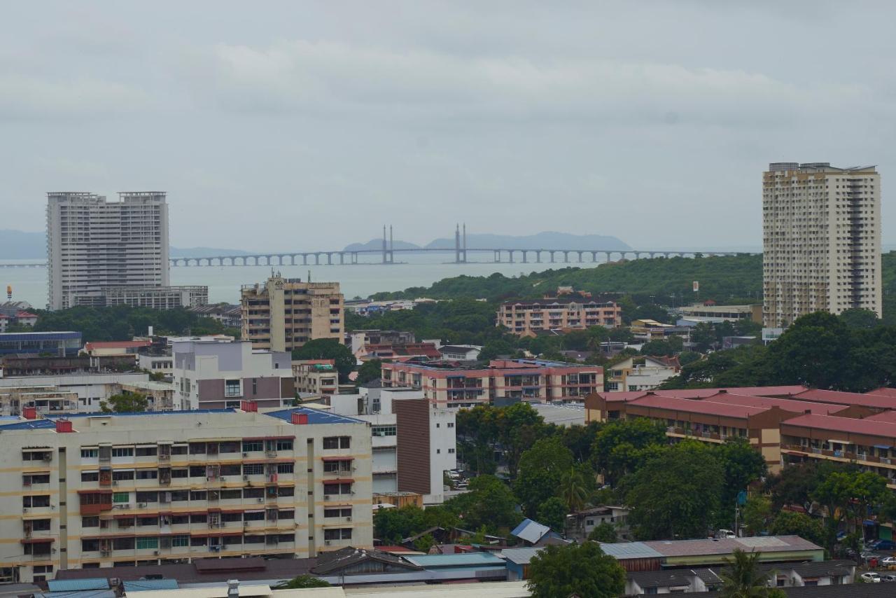 13 Beacon Executive Suites #Rooftoppool #Luxurysuites George Town Exteriér fotografie